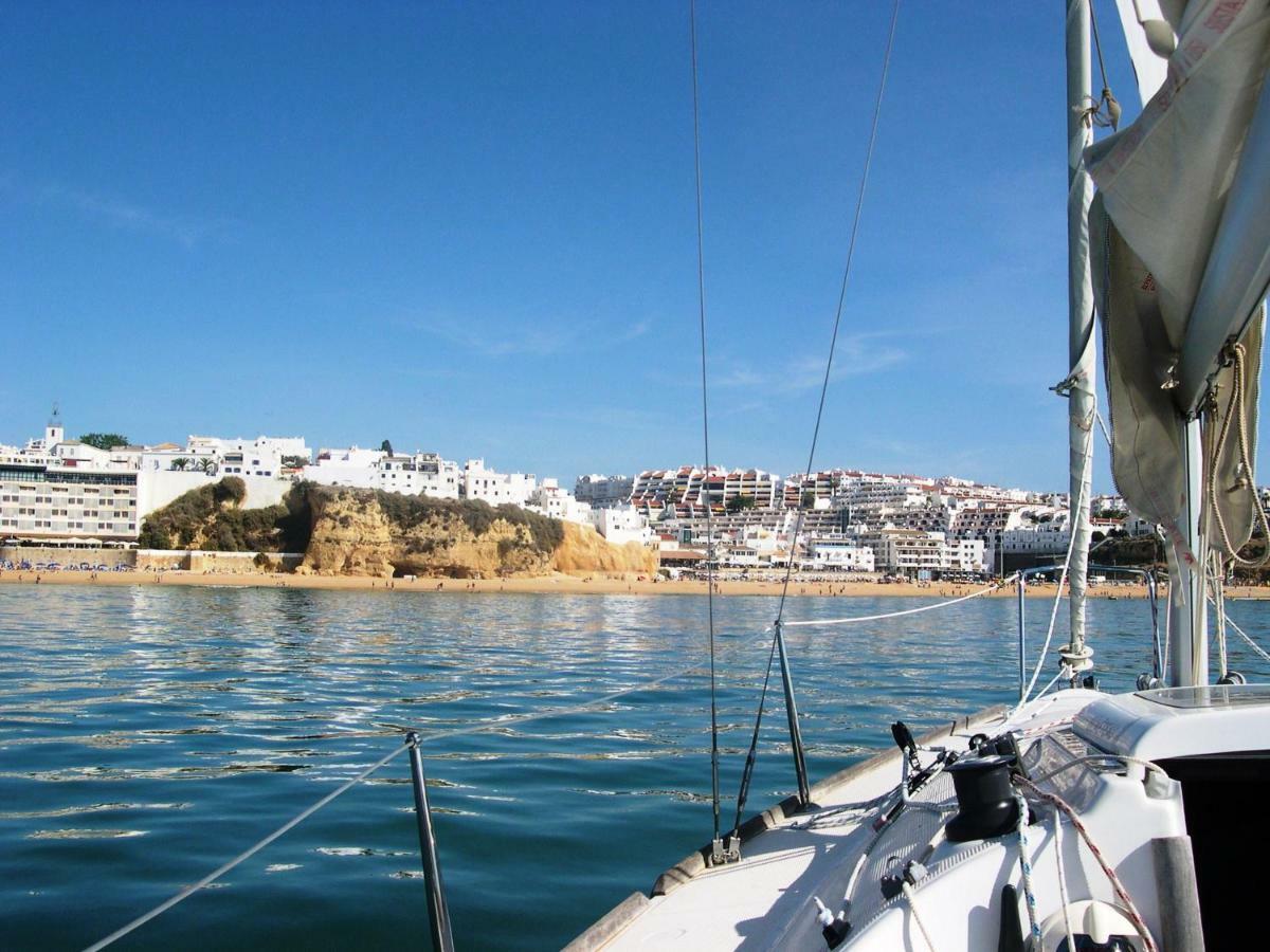 Villa Eber - Independent 1 & 2 Bedroom Apartments, Pool, Air Con, Fast Wi-Fi, Near Old Town Of Albufeira And Beaches Екстер'єр фото