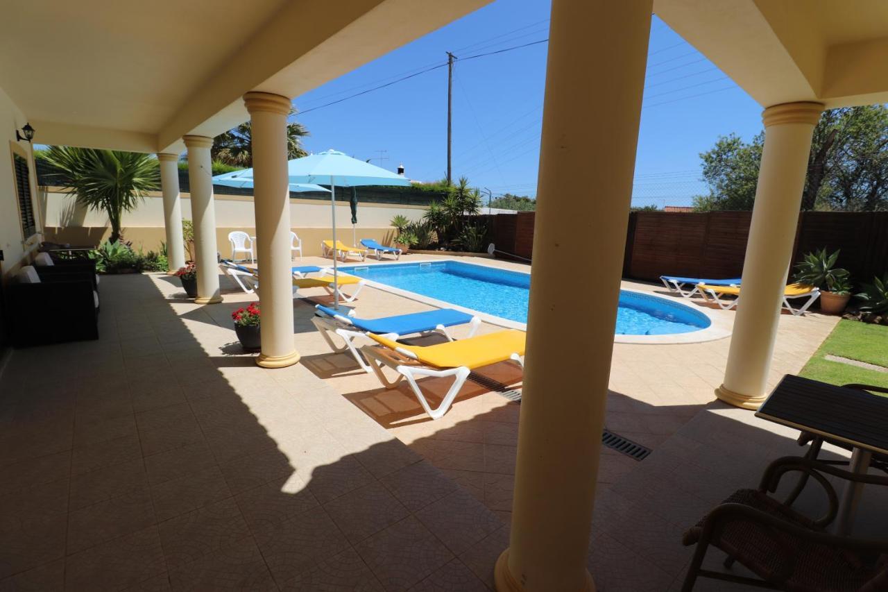 Villa Eber - Independent 1 & 2 Bedroom Apartments, Pool, Air Con, Fast Wi-Fi, Near Old Town Of Albufeira And Beaches Екстер'єр фото